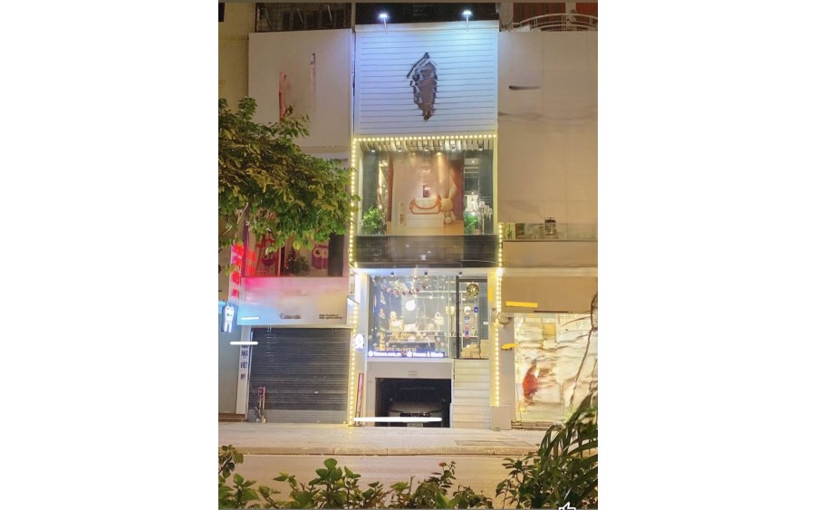 CHO THUÊ NHÀ NGÕ Ô TÔ NGUYỄN TRÃI, 90M2, 3 NGỦ, 2 WC, GIÁ CHỈ 9.5 TRIỆU - KINH DOANH